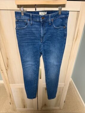 Madewell Women’s Medium Blue Skinny Jeans